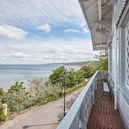 Holiday home The Hot Tub, Pool, Gym, Location *